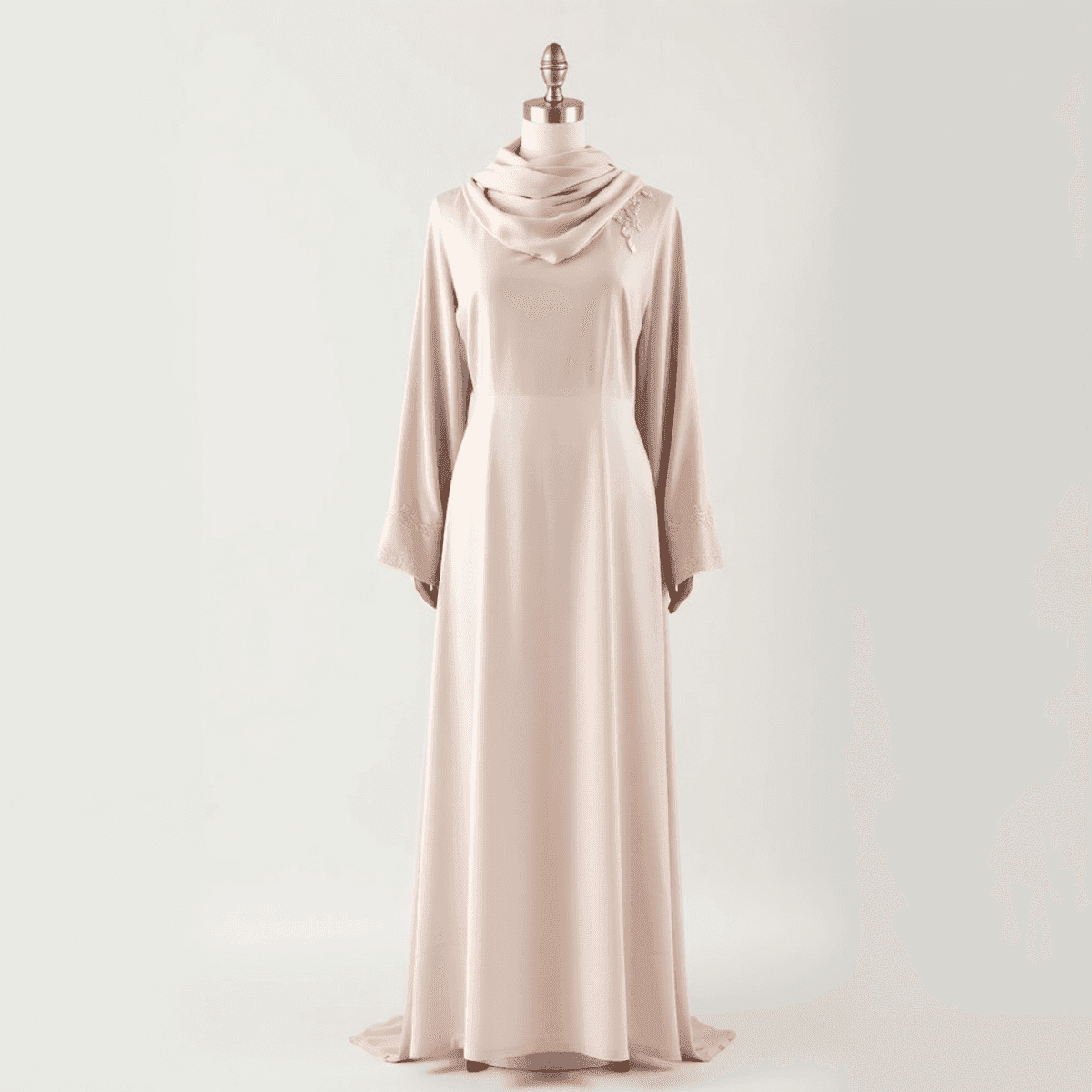 Gaun Malam Elegan